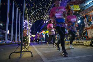 BIB: 18680, 18687
                            <button type="button" onclick="openModal(24676959)" class="btn btn-primary btn-sm float-right btn-popup" data-toggle="modal" data-target=".modal-high-quality">
                        <i class="fas fa-shopping-cart"></i> Add to Cart
                    </button>
                                            <button type="button" onclick="isThisMe(24676959, true)" class="btn btn-success btn-sm float-right btn-popup btn-isme hidden" data-toggle="tooltip" data-placement="bottom" title="นี่คือรูปของคุณใช่ไหม คลิกที่นี่เพื่อเอาเข้าอัลบั้ม">
                        <i class="fas fa-plus"></i> Add to album
                    </button>
                    <button type="button" onclick="isThisMe(24676959, false)" class="btn btn-warning btn-sm float-right btn-popup btn-isnotme hidden">
                        <i class="fas fa-ban"></i> Remove from album
                    </button>